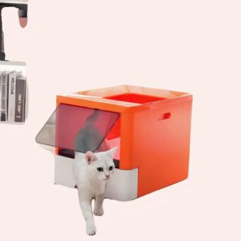 Bac à litière carré pour chat orange, très tendance dans une maison