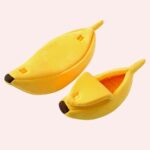Lit en forme de banane pour chat deux pièces