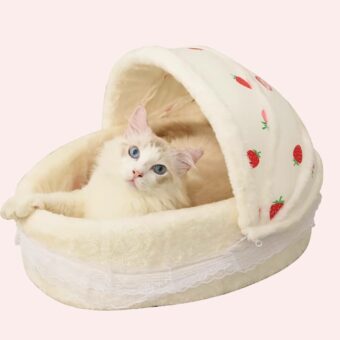 Panier chat blanc à motif fruit très bonne qualité avec un chat à l'intérieur