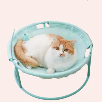 Panier transat lavable pour chat bleu avec un chat à l'intérieur