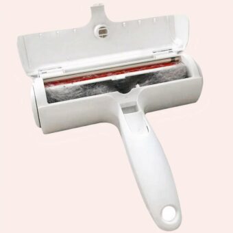 Rouleau détachant pour poils de chat blanc très utilisable