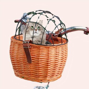 Panier à vélo en osier pour chat marron, très confortable sur un byciclette