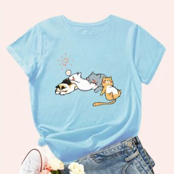 Tee-shirt noir avec chat qui dorment