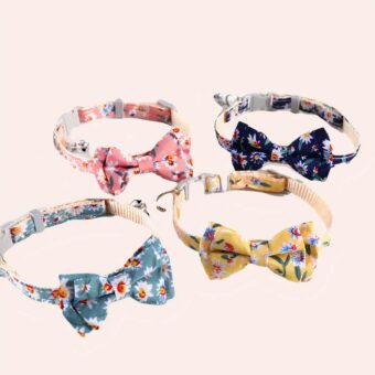 Nœud papillon fleuri réglable pour chat