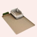 Tapis de litière chat pour un espace litière plus propre.