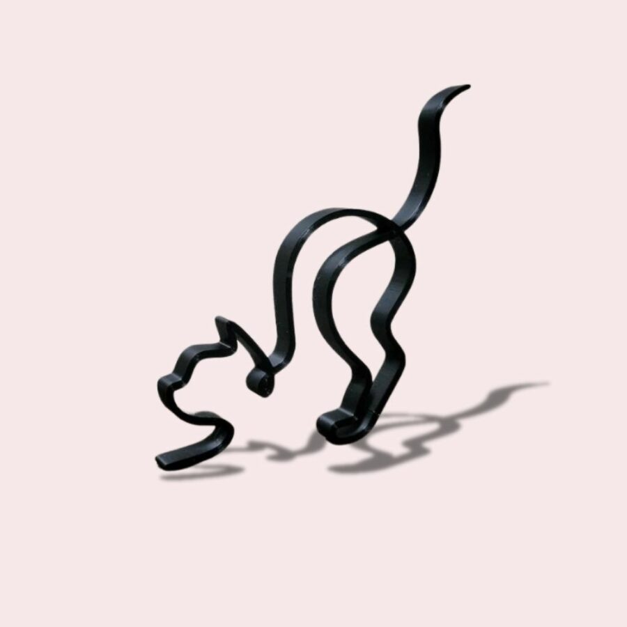 Figurine de chat minimaliste en métal noir