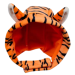 Bonnet modèle tigre sur fond blanc