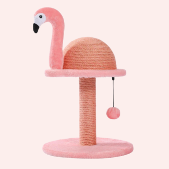 Arbre à chat avec un flamant rose sur fond rose